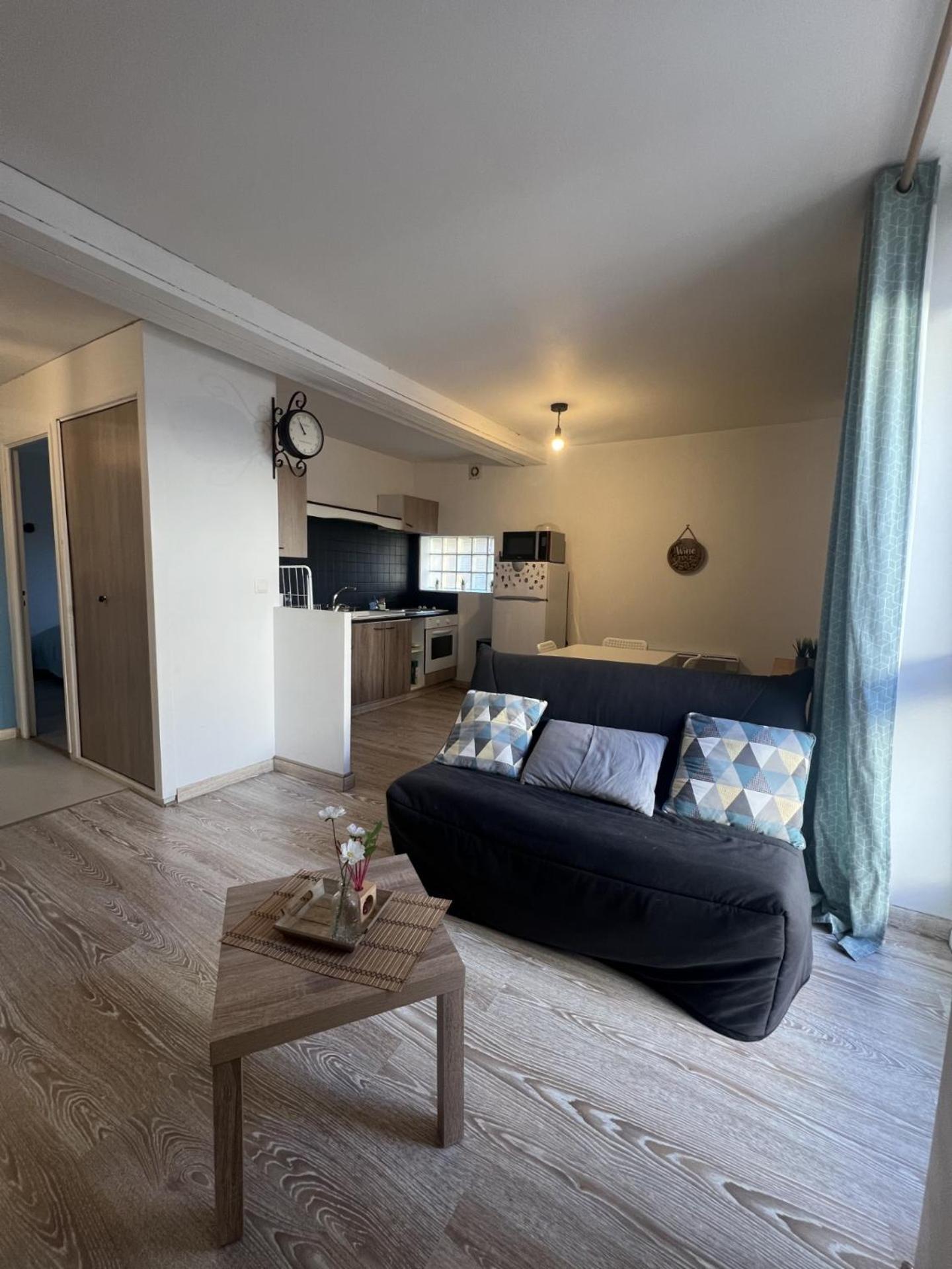 Appartement Entier 38M2 T2 Hyper Centre De Dax Luaran gambar